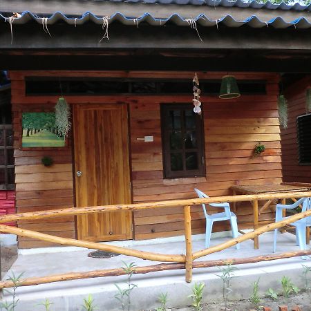 Hans Strand Bungalows Ko Lanta エクステリア 写真