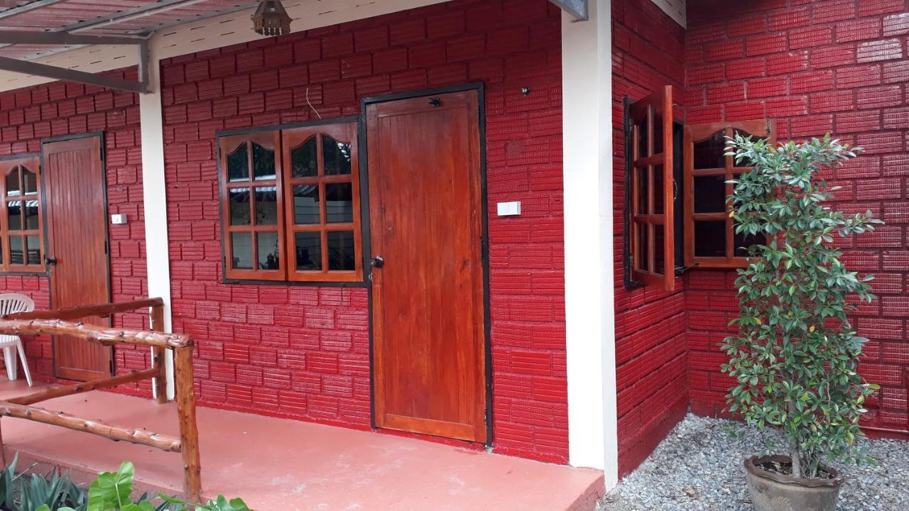 Hans Strand Bungalows Ko Lanta エクステリア 写真