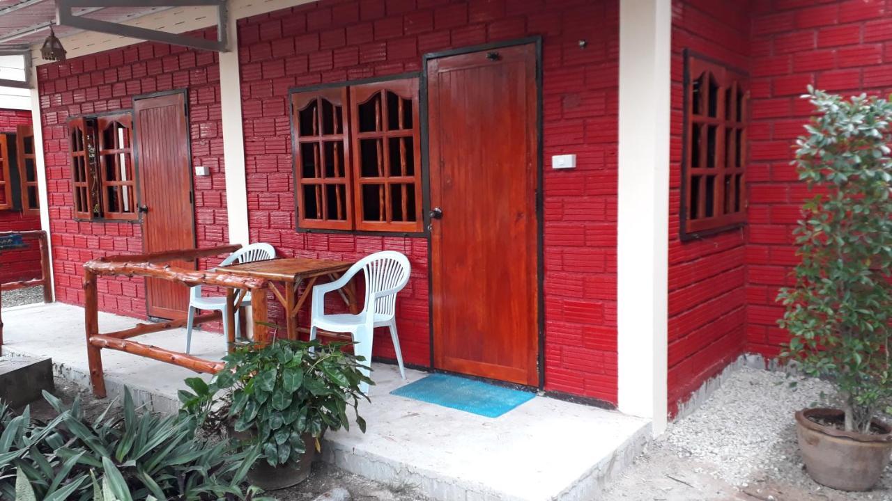 Hans Strand Bungalows Ko Lanta エクステリア 写真
